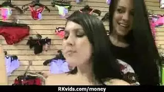 بورنو اليتا اوشن بالاختراق المزدوج شرجي ومهبلي