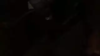 غاضب يلبس الجنس حلق عميق