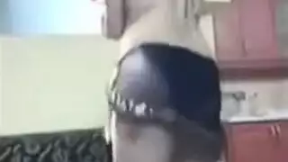 رقص بلدى عارى
