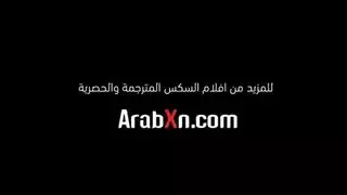 معلمة شقراء ناضجة تمارس الجنس المكثف مع تلميذ إباحية قاسية في الفصل