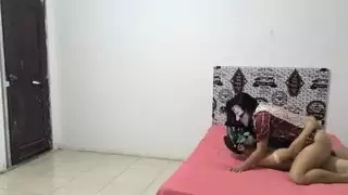 صبي يما رس الجنس مع فم الفتاة