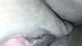 إباحية بقوة تي ان تي: جماع عنيف وتدفق السوائل