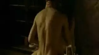 مراهقة تأخذ القضيب في فمها ثم تأخذ المني على وجهها على الكاميرا