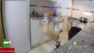 الهرة الأكل تأثيري