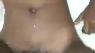 مص قضيبين ثم ركوب قضيب صديق ضخم بورنو سمراء